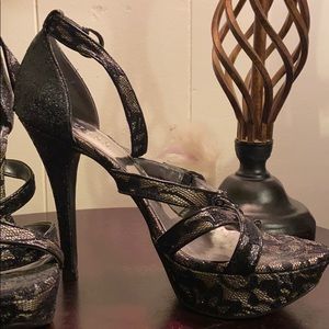 Women shoes